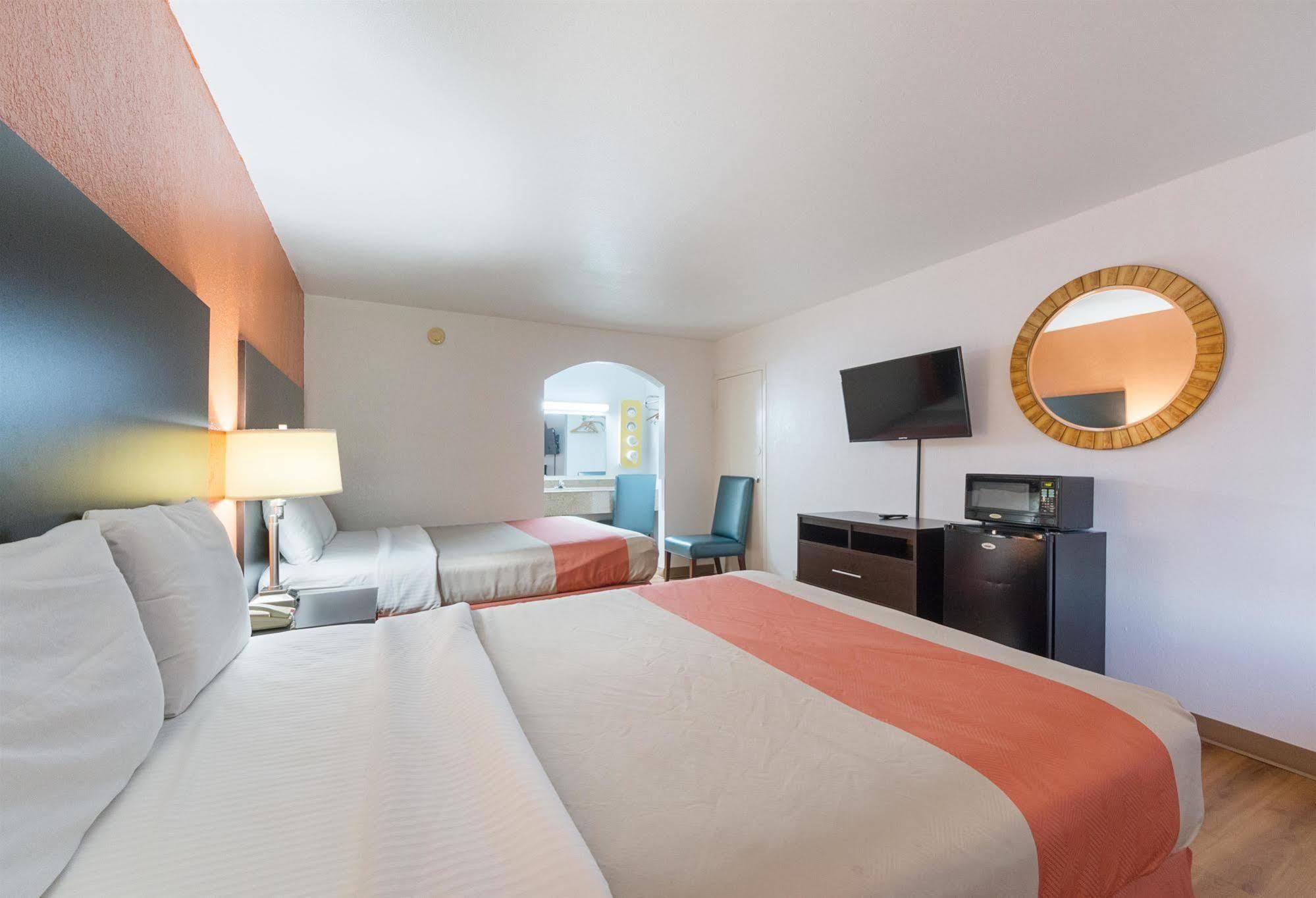 Motel 6 San Antonio Tx I10 West ภายนอก รูปภาพ