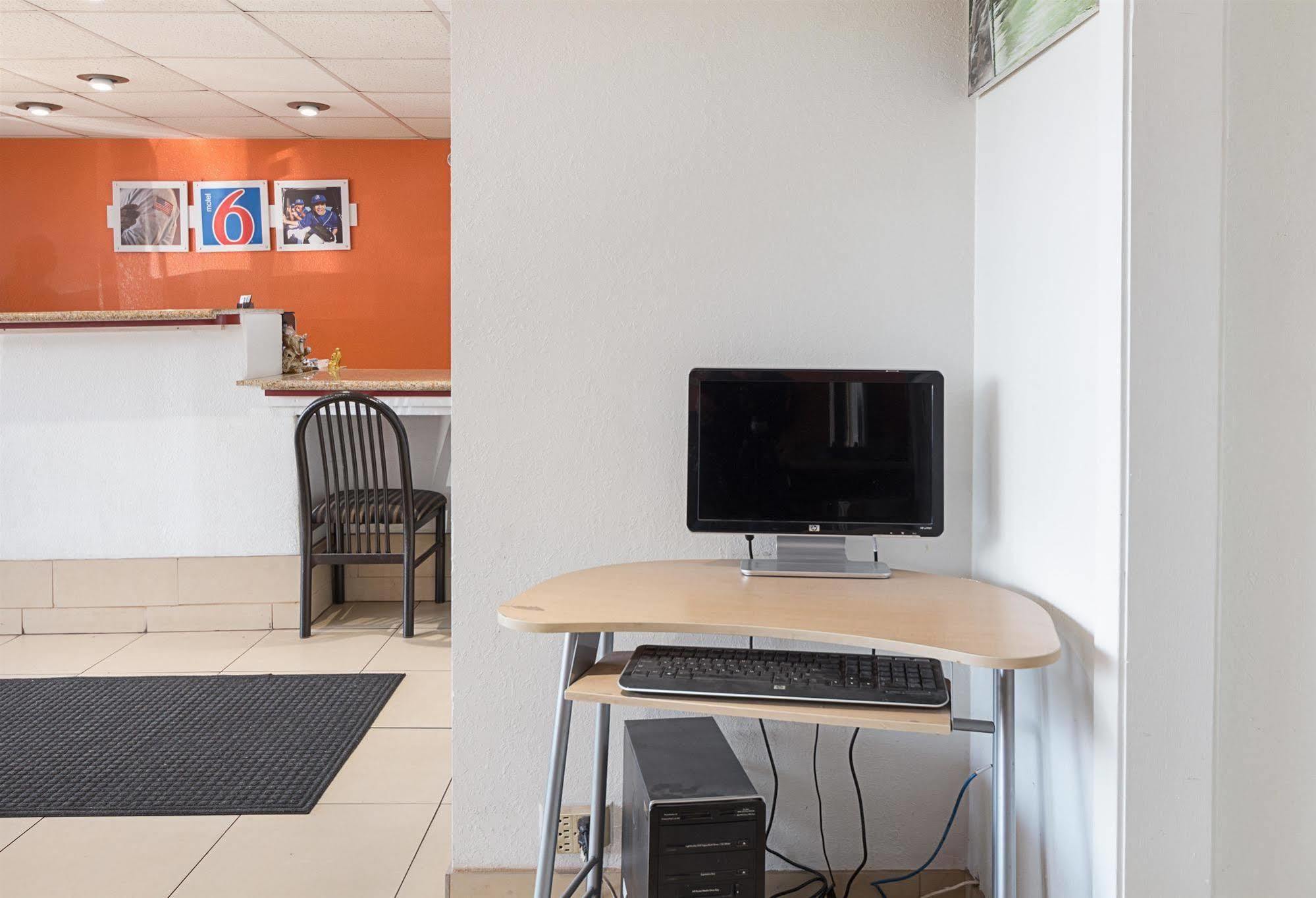 Motel 6 San Antonio Tx I10 West ภายนอก รูปภาพ